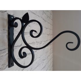 Obešalnik za rože in lončke