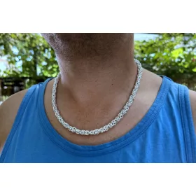   Kraljeva veriga srebra 925, ročno izdelana, 93 g, 6,5 mm, 60 cm - Bizantinsko tkanje za eleganco in vzdržljivost. Ta čudovit kos nakita je izjemno trpežen in primeren za vsakodnevno nošenje. Ročno izd