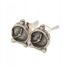  Čudoviti, srebrni uhani-budilka