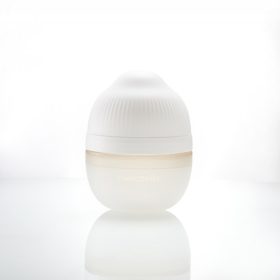   Silikonska steklenička proti kolikam za novorojenčke Mombella Breast Shape Ivory Silikon 120 ml