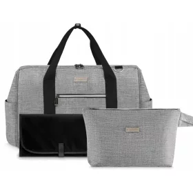   Slovenian Name: Velika torba za organizacijo vozička Zagatto ZG682

SEO-Optimized Description:
Ponudba vključuje veliko torbo za otroški voziček Zagatto®, ki je opremljena s kozmetično torbo in podlog