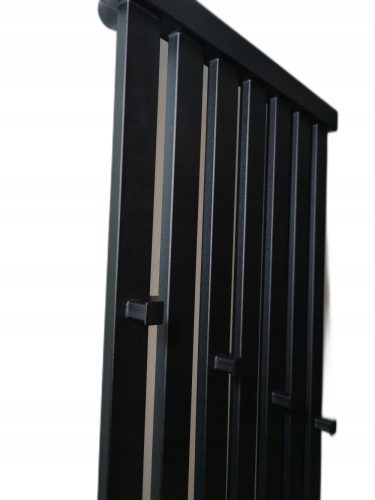 Vrhunski vodni kopalniški radiator Dragon 824 W 570 x 1200 mm - Bela, Črna, Siva