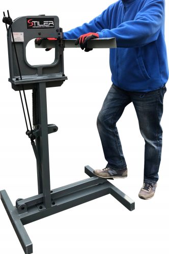 RAZCIČEVALNI STROJ STILER SS-16F