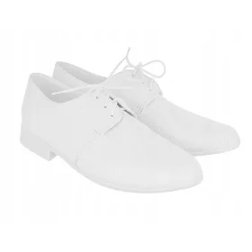 Beli fantovski obhajilni čevlji v ekološko usnje, vel. 35