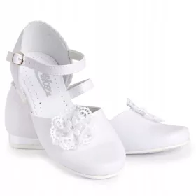 Elegantni obhajilni čevlji za deklice KBD-677 - velikost 31