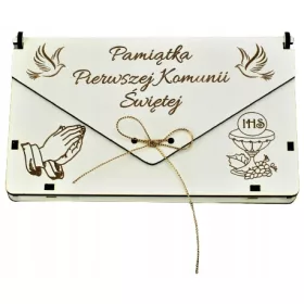   Elegantna drevesna kuverta za bankovce s graviranimi željami za prvo obhajilo