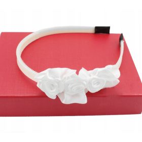 BEL TRAK ZA LASE S ČUDOVITIMI VRTNIČKI