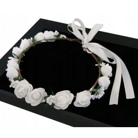   Wianek za prvo obhajilo z naglavnim trakom in obhajilnimi vrtnicami