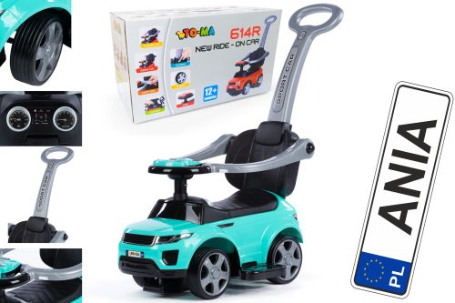 BABY VOZIČEK Z ZVOKOM, GUMIJASTIMI KOLESI IN NALEPKO