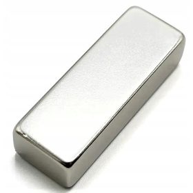 Magneten neodimij ploščat magnet 40x15x10mm 1 kos.
