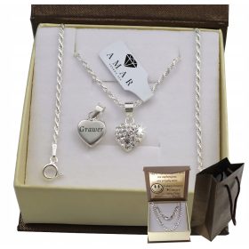   Slovenian Name: Srebrna verižica za ženske s polnim srcem in verižico iz srebra pr. 925 + brezplačno graviranje

SEO-Optimized Description: 
Srebrna verižica iz srebra pr. 925 s polnim srcem je popoln