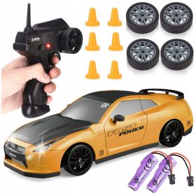   Avto za Drift RC 4x4 z Daljinskim Upravljanjem in 2 Baterijama