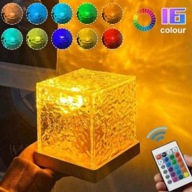 Barvita kristalna nočna svetilka