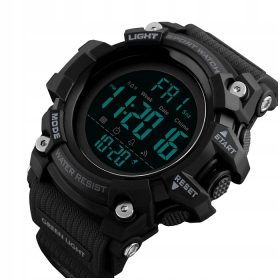   Moška ura Skmei WR100, vodoodporna, odporna na prah, zelo močna baterija, 10 LET