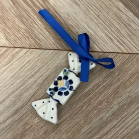 Keramični pravokotni bonbon z okrasnim obeskom