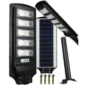 Pametna ulična svetilka na sončno energijo z LED lučmi