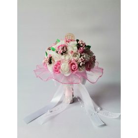   Cvetlični šopek za prvo sveto obhajilo v beli in roza barvi