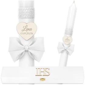   Slovenian Name: Eleganten komplet sveče za prvo obhajilo s personaliziranim imenom in leseno škatlo

SEO-Optimized Description:
Ponujamo vam edinstveno svečo za prvo obhajilo z leseno škatlo, ki preds