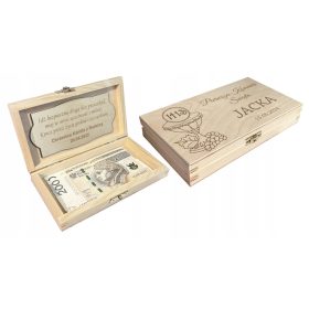   Lesena skrinjica za prvo obhajilo s personaliziranim graviranjem