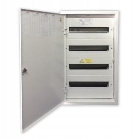   Razdelilna tablica RP-4x18 za enostavno in učinkovito upravljanje električne energije. Ta kovinska tablica omogoča montažo do 72 aparatov širine enega modula. Zagotavlja enostavno zatikalo za aparate,