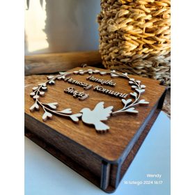 Spominek na prvo sveto obhajilo, lesena škatlica za denar