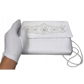   Večslojna komplet za prvo obhajilo. Torbica iz treh slojev tkanin, poročne satenaste tkanine, trdega tila in cambel tkanine. Okrašena s prekrasno čipkasto aplikacijo, okrašeno z biseri, koralami in bl