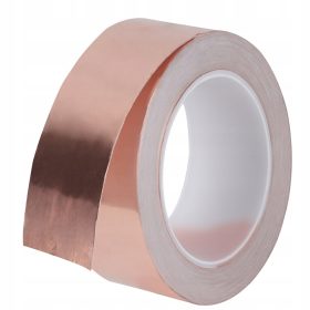   Bakrena trakta proti polžem - Učinkovita zaščita vašega vrta