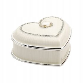   Slovenian name: Unikatna škatlica za nakit s perlico za krst, obhajilo in graviranjem

SEO-optimized description: 
Ta unikatna škatlica za nakit s perlico je popolno darilo za vsako žensko ali deklico