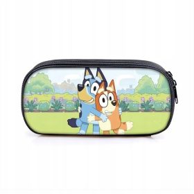   3D VEČNAMENSKI ETUI ZA PISALA, VELIK, MODRI VZORCI | Kupite zdaj na Allegro.si za samo 49,89 € - NOV 3D VEČNAMENSKI ETUI ZA PISALA Bluey VZORCI Najboljše darilo od vseh. Ta trpežen in vodoodporen etui