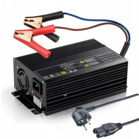   USMERNIK ZA BATERIJE LiFePO4 30A MIKROPROCESORSKI POLNILEC 12V 14,6V