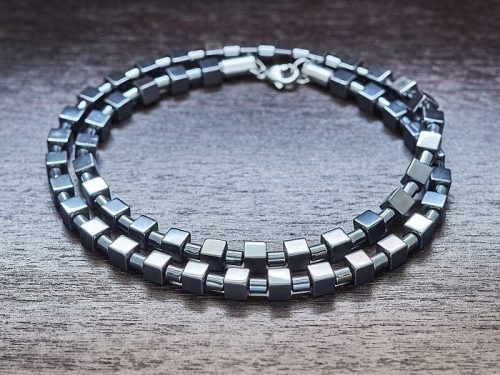 Naravni Hematitni Koralni Ogrlica 6mm | Izberite Dolžino po Meri