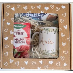 Darilni set Skodelica z imenom in čokolado