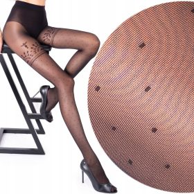   Fantastične vzorčaste hlačne nogavice LuSi50 znamke Fenome, ustvarjene za eleganten in edinstven videz. Te italijanske hlačne nogavice VZORCI v črni barvi s pikami LuSi v velikosti 3/4 so popolno modn