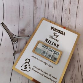   DARILO ZA 18. ROJSTNI DAN: UOKVIRITE SVOJ PRVI MILIJON DENARJA