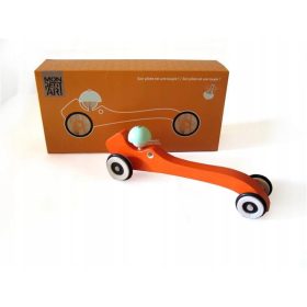 Oranžno Leseno Avto z Voznikom