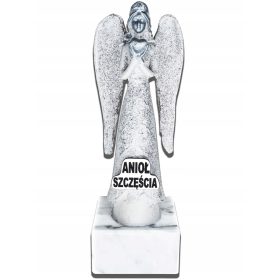   Angel varuha za srečo - Unikatna darilna figurica za prinašanje sreče in blagoslova v vaš dom. Ta čudovita statuetka angela je izdelana iz visokokakovostnega litega materiala, s pozlačenim graviranim 