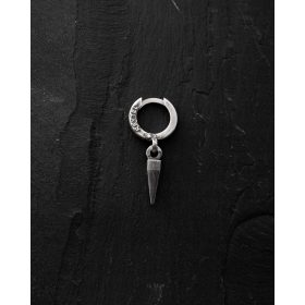 Srebrni uhani Moč AKRA