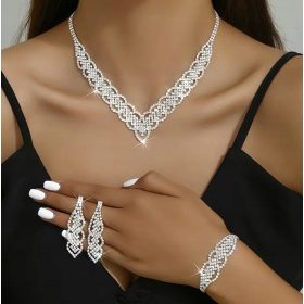   Nakitni komplet za posebne priložnosti, vključuje ogrlico, uhane, verižico, zapestnico in poročni obesek. Izdelan je iz visokokakovostnih materialov, ki zagotavljajo dolgo življenjsko dobo in bleščeč 