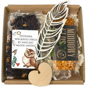   Darilni komplet za učitelje - Knjiga z zaznamkom, čajem in škatlo