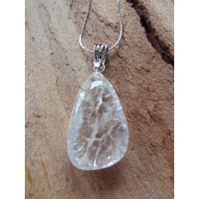 Kristalni obesek z unikatno okrasno kravato