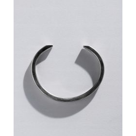  Srebrna trda zapestnica DIGNITY 19