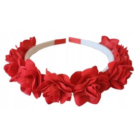 Wianek iz umetnih vrtnic za poročne seje