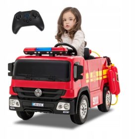   Holličin avto Rdeči gasilski avto s funkcijo sikajoče vode, servo volanom in mehko svetlečimi kolesi