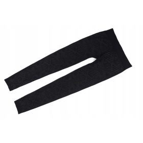   HUE masažne pajkice z brezšivnimi pikami za aktivnosti kot je tek in fitnes. Popolnoma brezšivne in udobne, izdelane iz črnega materiala. Poseben gumijast vzorec na pajkicah omogoča masažo med nošenje