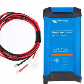   POLNILEC Victron Energy Blue Smart IP22 12V 15A z Bluetooth in FUMO kabli 3 metre