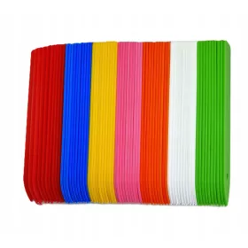  Večbarvna stoječa plošča 13 x 11 cm 700 kosov.