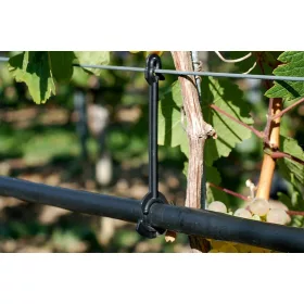    REMA - 1028 B - SCHLAUCHABSTANDHALTER - DISTANČNIK ZA CEV 20 MM