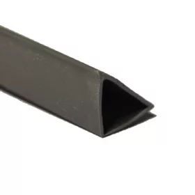 TRIKOTNI POSEKNI DREIKANT TRAK 25/25mm 50mb