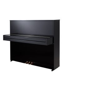 Petrof Special 118 klavir, črni visoki sijaj