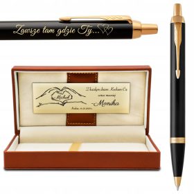   Pisalo Parker IM v črni barvi z zlatimi detajli in GRAVIRANJEM usnja